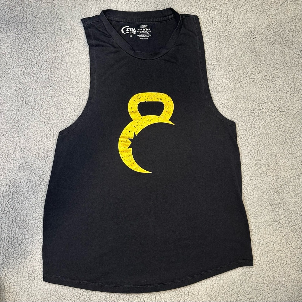 Zyia Active Kettle Moon Tank Top Medium Black Athletic Workout Sleeveless Active